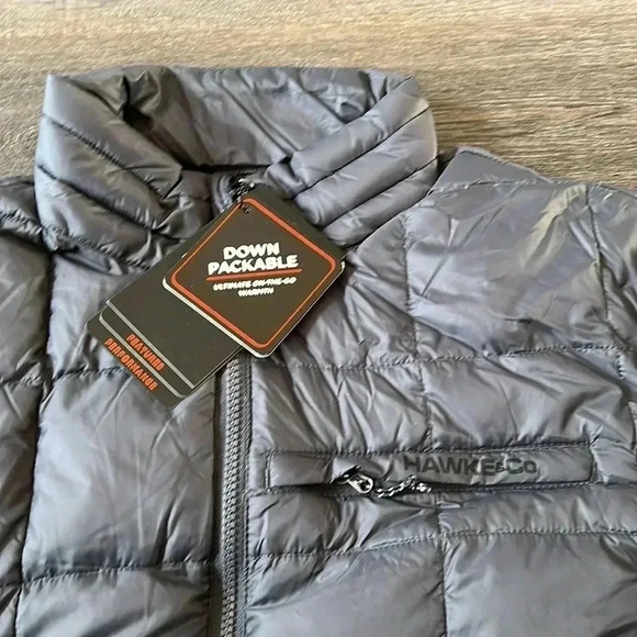 (33) NWT Hawke & co down packable jacket - Picture 2 of 4
